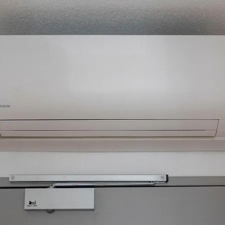 Domaine Du Chateau Parc Ducup Отель *